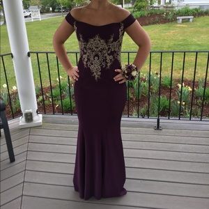 Beautiful prom dress!